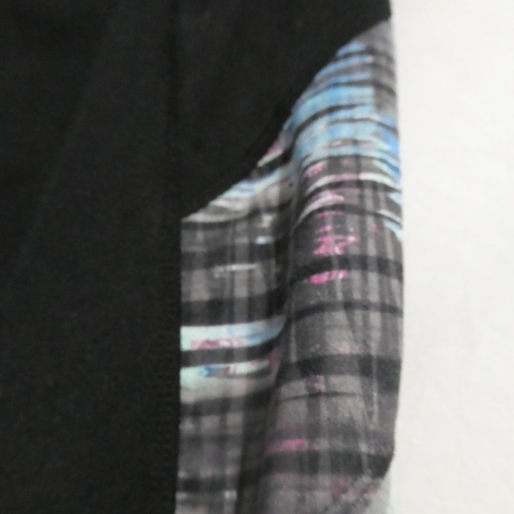 Black leggings, size small, side design, GUC - Picture 13 of 15